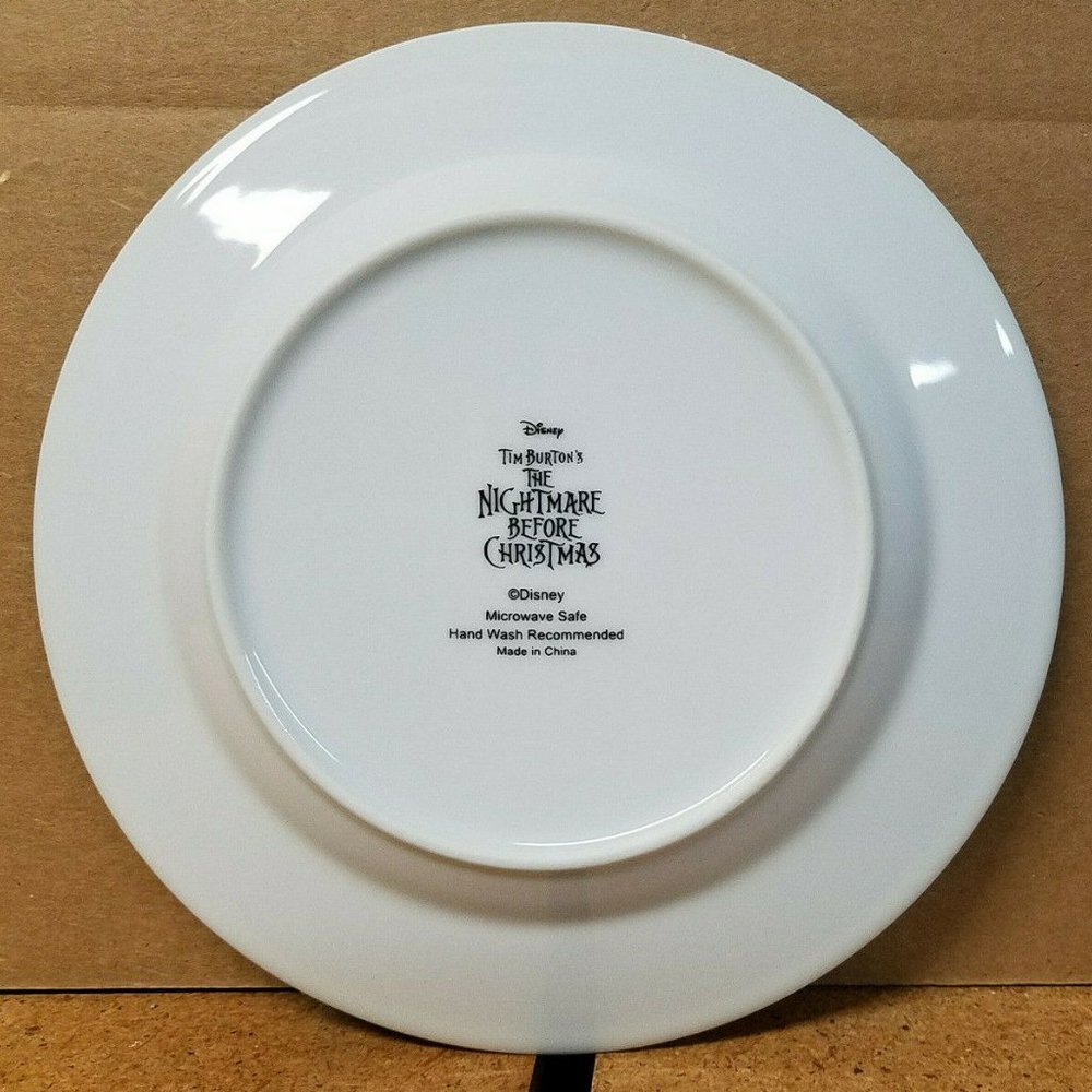 *NEW* (4) Nightmare Before Christmas Jack Skellington 8" China Dessert Plates - Picture 2 of 2